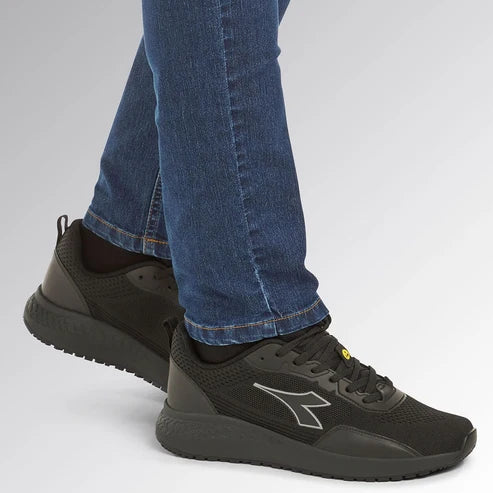 Sport Shoes DIADORA CREW EVO O1 SR ESD
