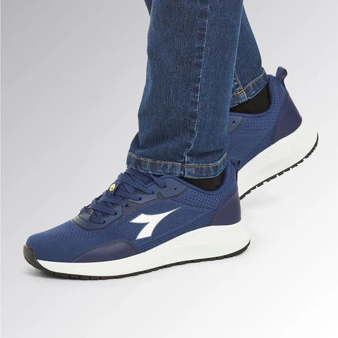 Sport Shoes DIADORA CREW EVO O1 SR ESD